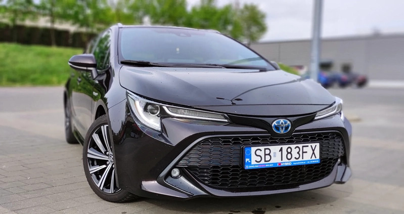 Toyota Corolla cena 95900 przebieg: 66800, rok produkcji 2021 z Biała małe 352